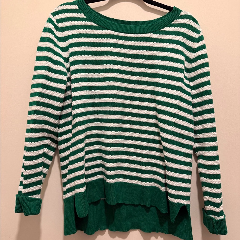 Liz Claiborne Green and White Knit Top